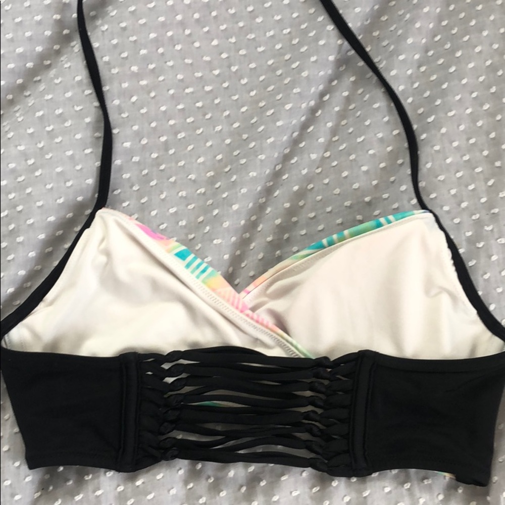VS PINK Bathing Suit top - Picture 2 of 3